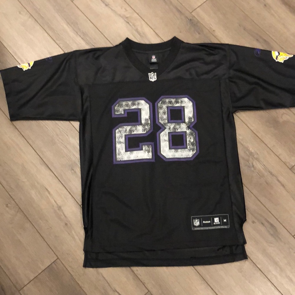 RARE - LIKE NEW MN Vikings Adrian Peterson jersey